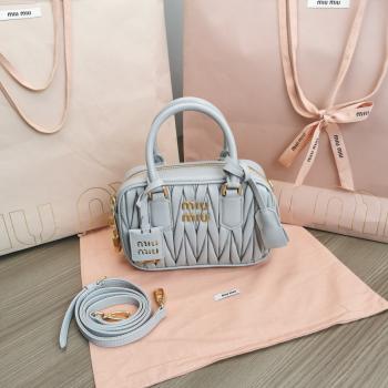 MiuMiu新品too pretty保齡球手袋