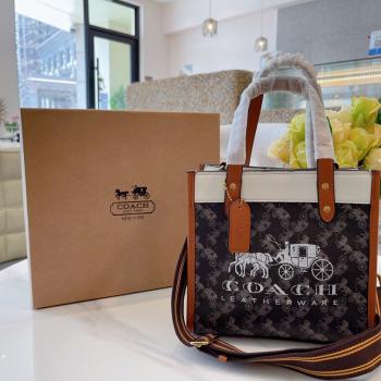 Coach 蔻驰 Ss21 Field tote 购物袋